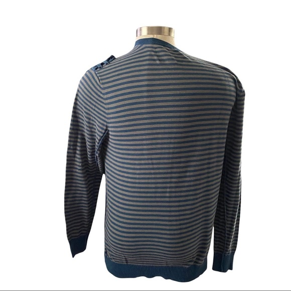 Guess Blue Grey Striped Sweater Pullover V-Neck Long Sleeve Logo on Chest Men XL - Picture 4 of 9